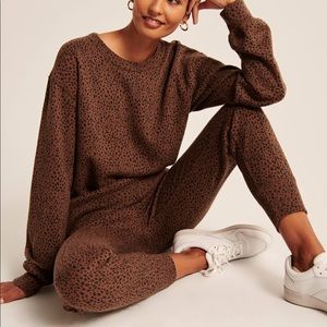 Abercrombie Matching Leopard Loungewear Set